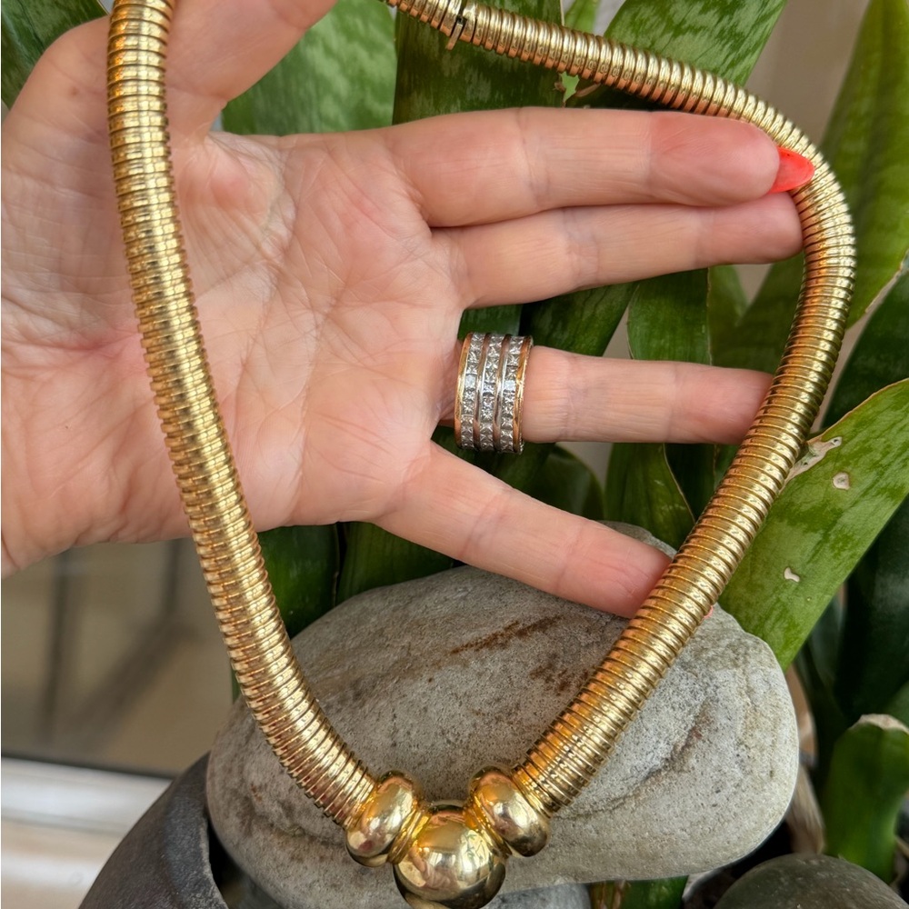 14 karat gold to tobogas necklace